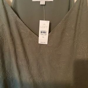 LOFT Xl dressy tank